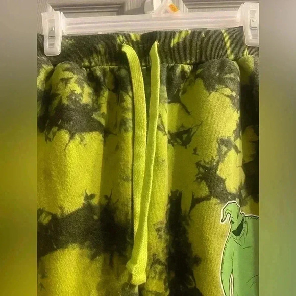 Disney The Nightmare Before Christmas Oogie Boogie Tie Dye Glow in the dark XS - Picture 5 of 11